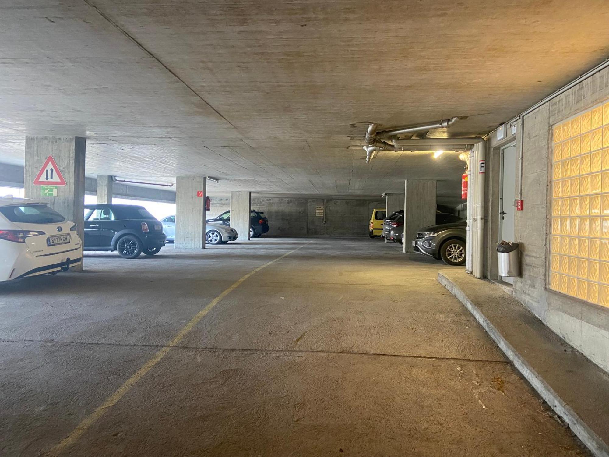 Seeblick Bregenz - Mit Parkgarage Buitenkant foto